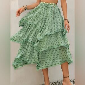 Minimalist Lace Detail Layered Printed Skirt